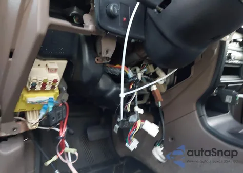 1998 Toyota 4Runner Sr5 V6 from USA, damaged, VIN JT3GN86RXW0088119